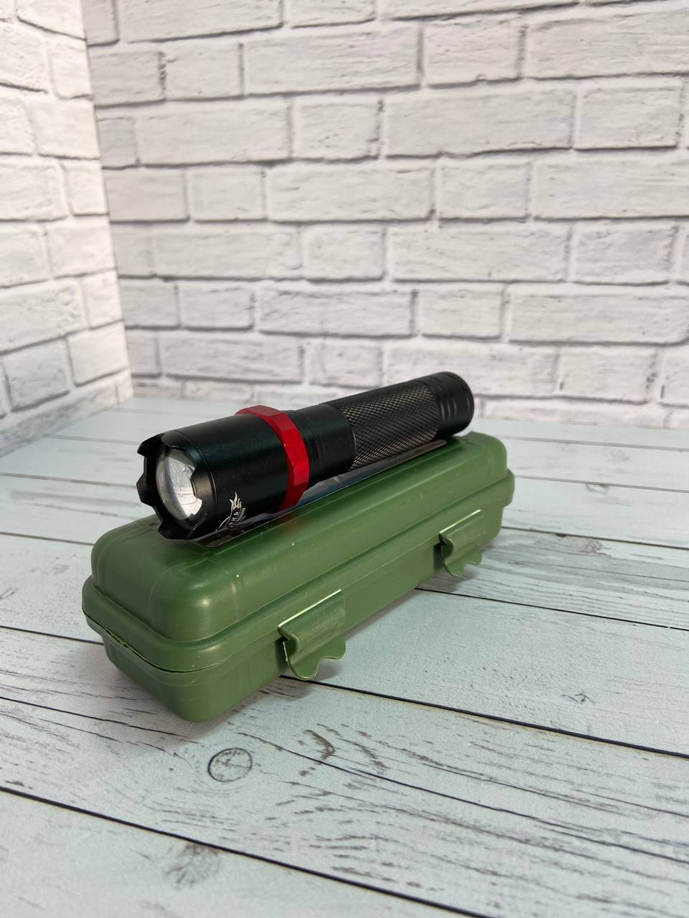 Фонарь светодиодный H-733