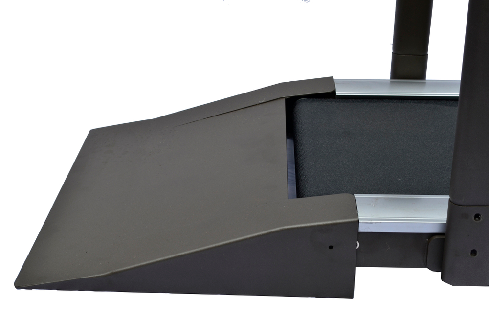 Пандус для беговой дорожки AMF