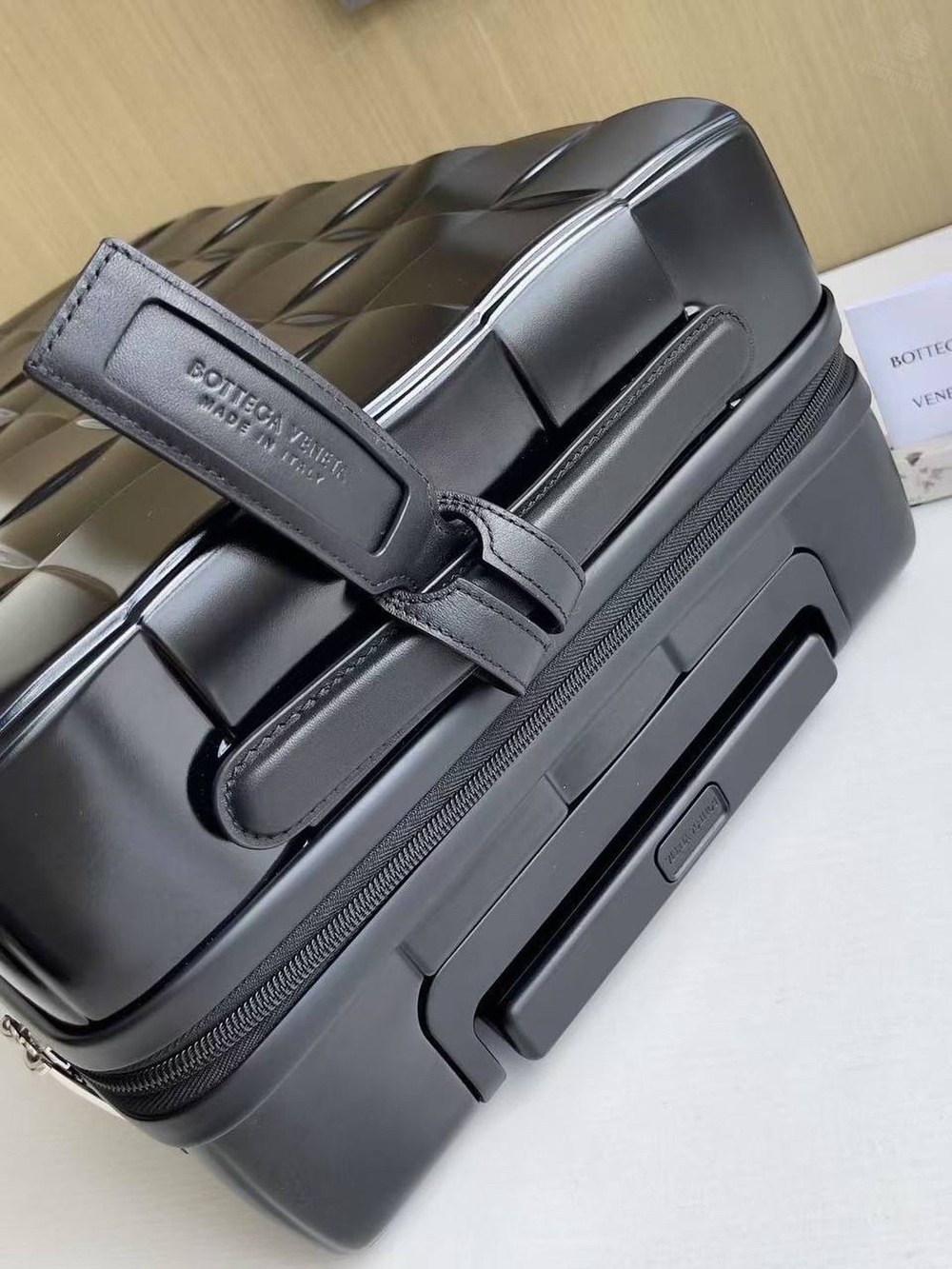Чемодан Bottega Venetta
