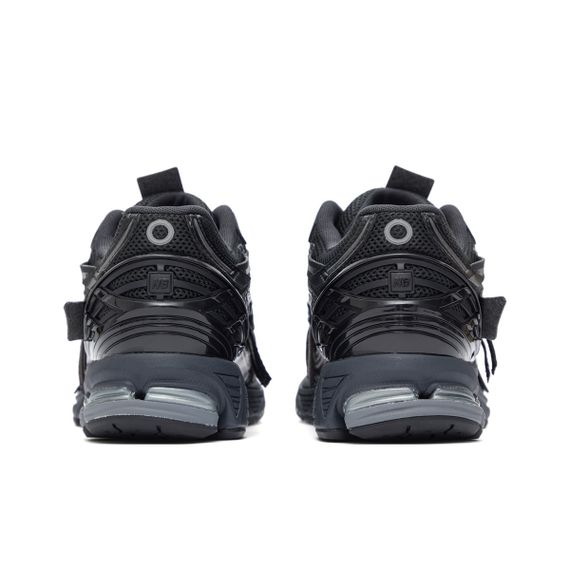 New Balance 1906A Беговые кроссовки Низкие Черные Унисекс