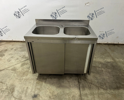 Мойка двухсекционная 1000х600х860 со шкафом купе из нержавеющей стали (основание профиль 4х4)