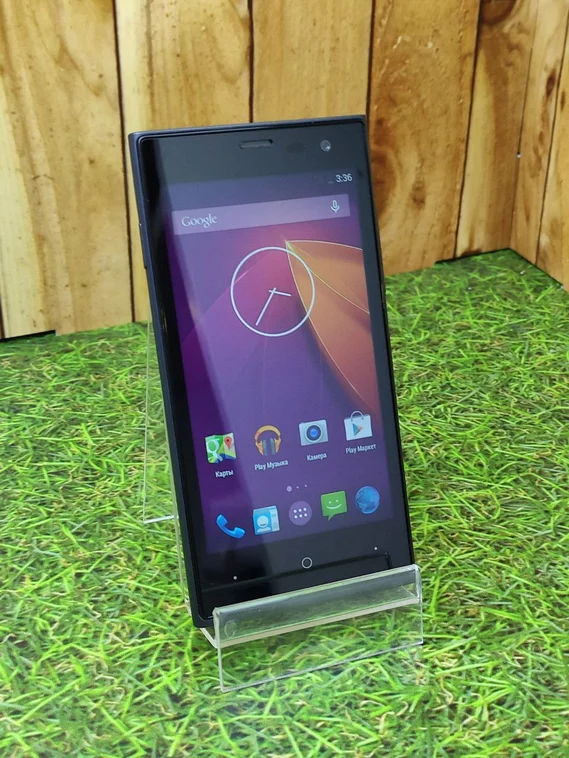Смартфон Highscreen Zera S 1/4Gb Android 4.4.2