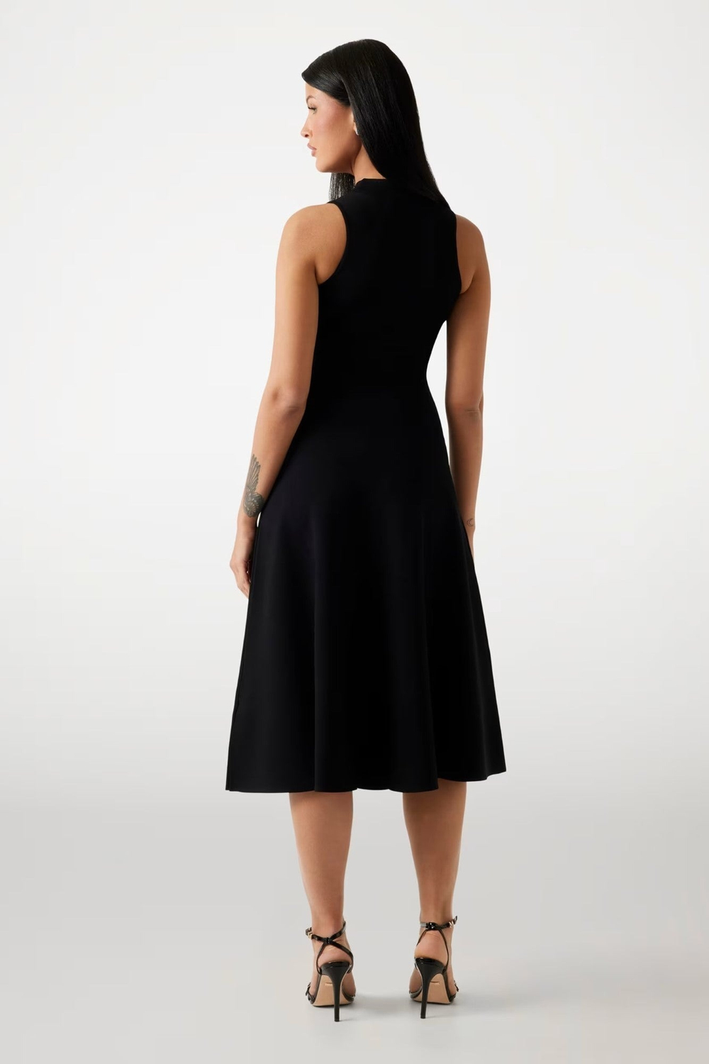 Платье женское GUESS