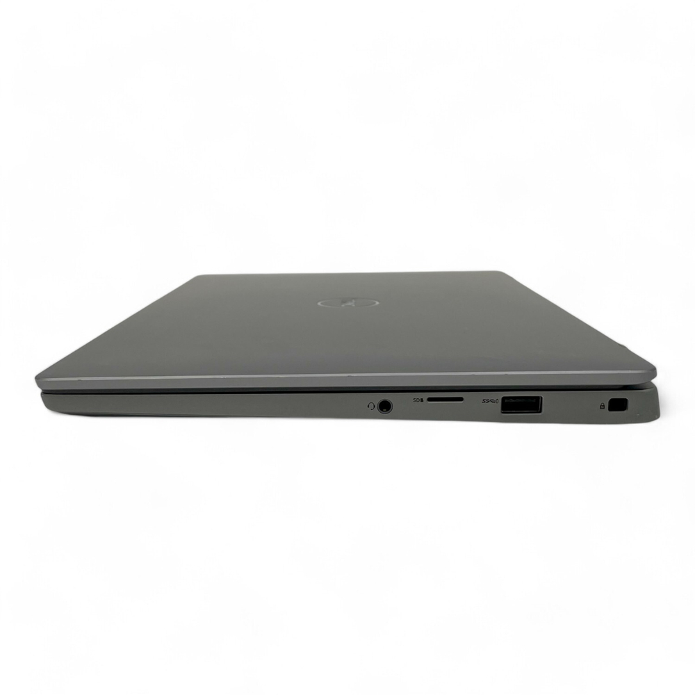 Latitude 7300