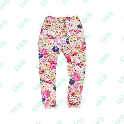 Брюки скинни с цветочным принтом и карманами