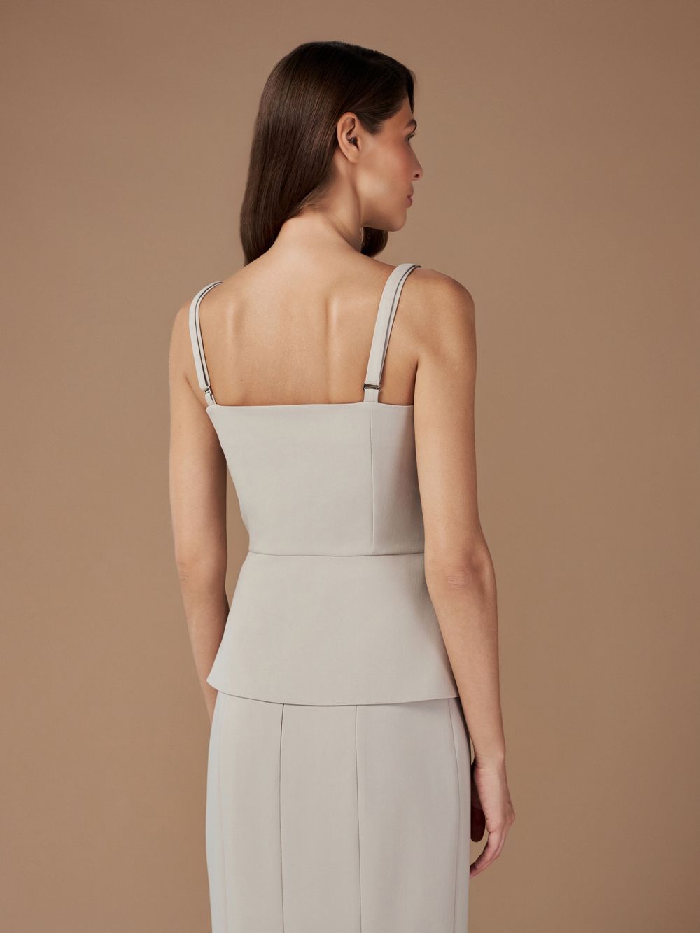 Топ приталенного силуэта (бежевый)