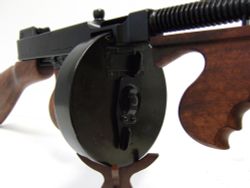 Denix Автомат Томпсона 1928 года