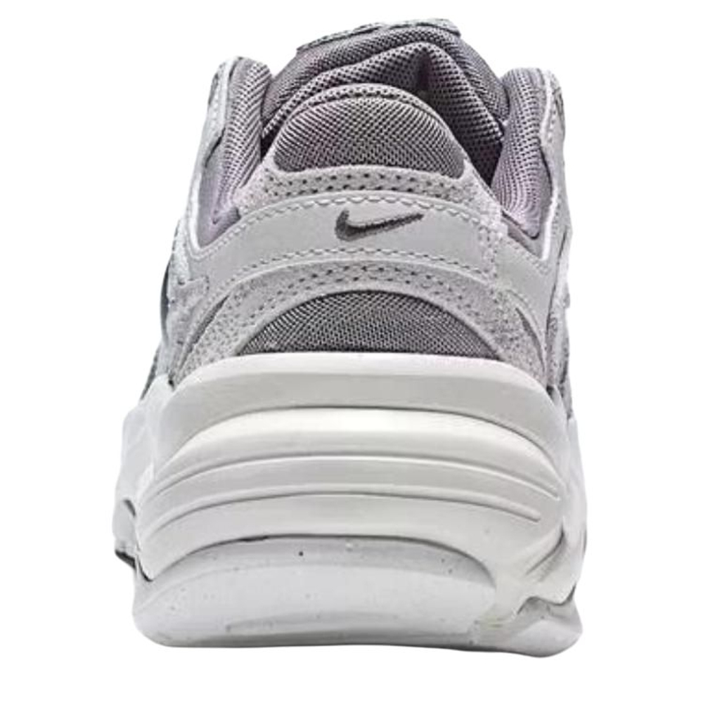 Nike Al8