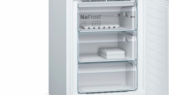 Холодильник Bosch KGN39AW35