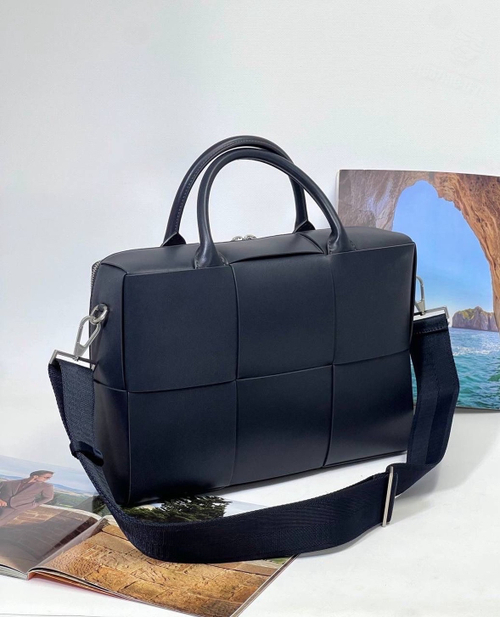 Портфель Bottega Veneta