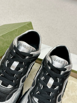 Gucci Ripple Trainer