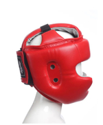 Шлем для Карате Isa красный