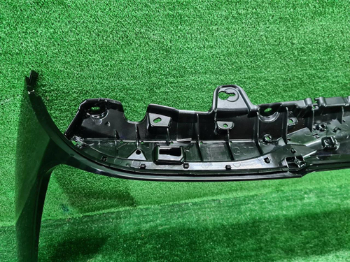 Спойлер крышки багажника BMW X7 G07 (2019-н.в.)