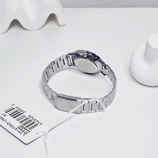 Наручные часы Casio LTP-VT04D-4A