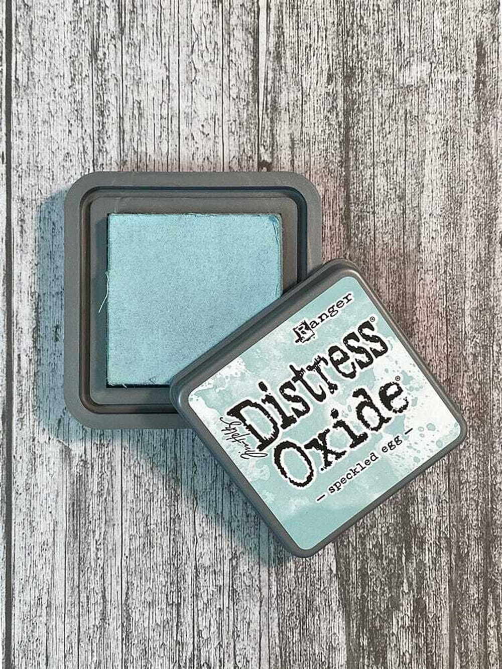 Distress Oxide Pad. Speckled Egg