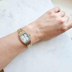 Часы Anne Klein