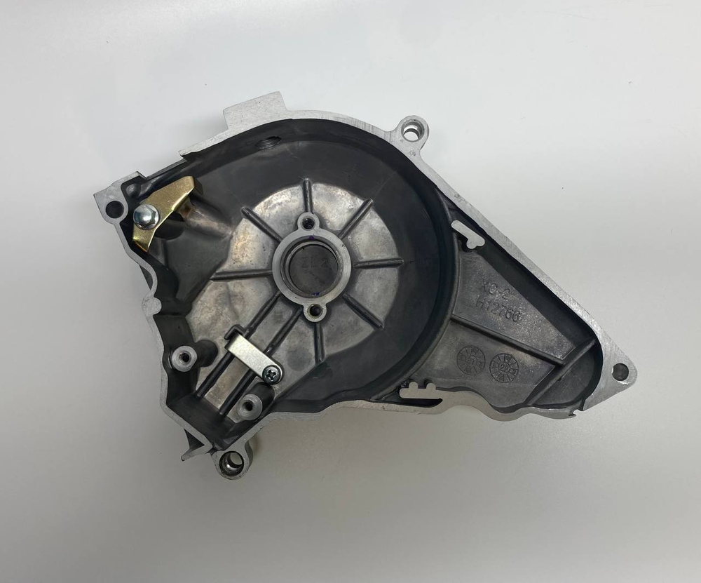 Крышка картера правая двигатель YX153FMI