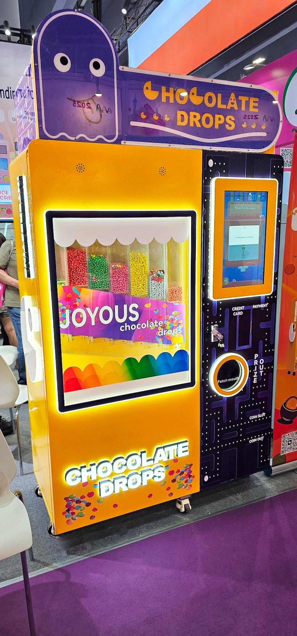 Вендинговый автомат для конфет «Chocolate Drops»
