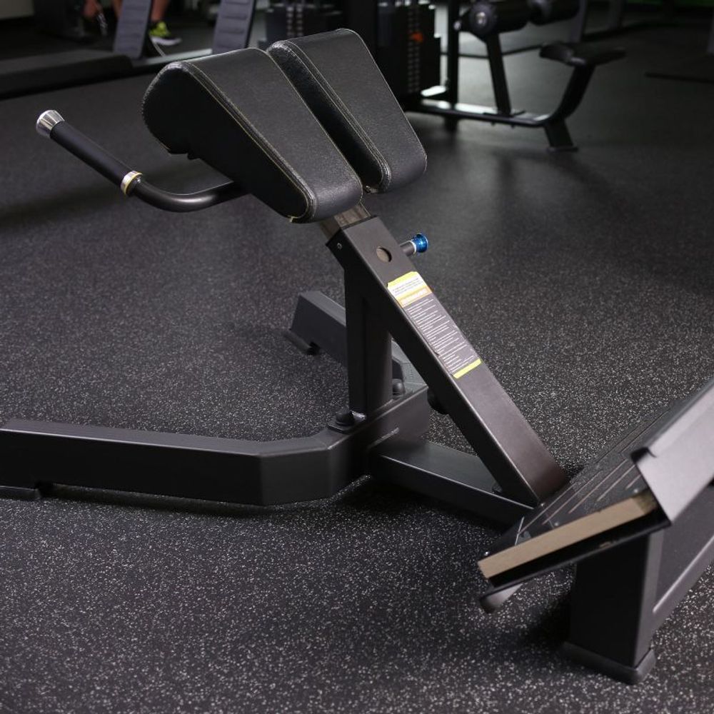 Тренажер для разгибания спины. Гиперэкстензия (Back Extension)