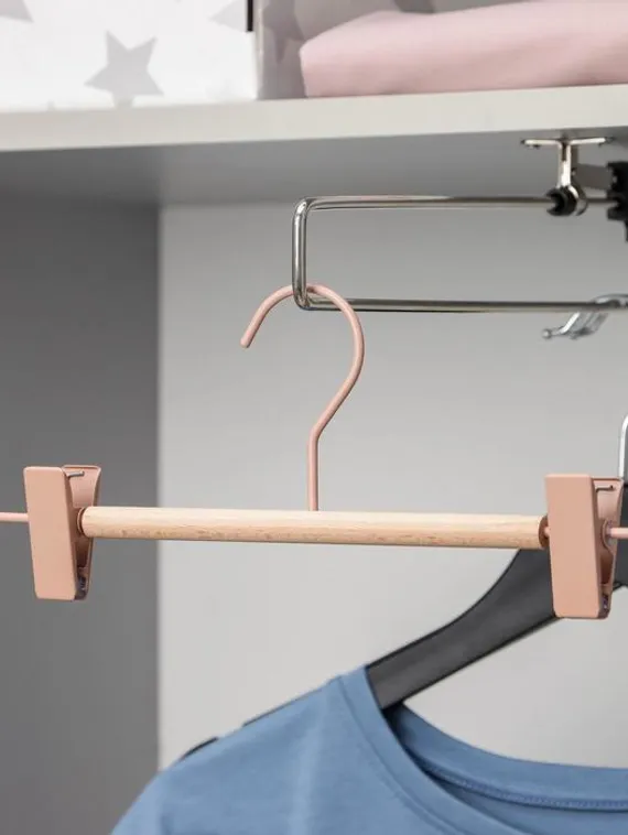 Вешалка для брюк и юбок SAVANNA Wood, 28×13×2,8 см, цвет розовый