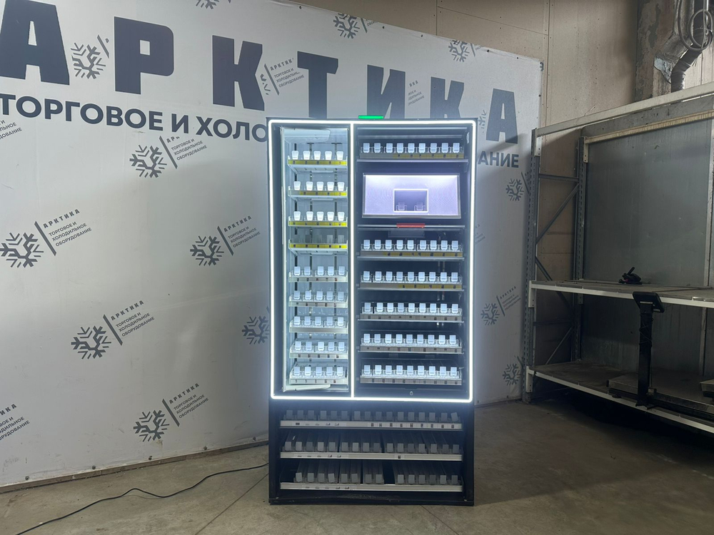 Сигаретный шкаф трехсекционный