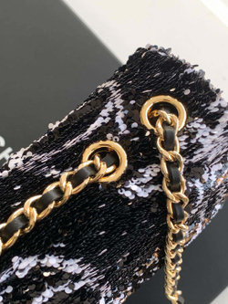 Chanel Bag 21 cm