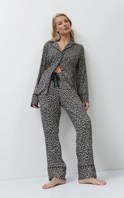 LEONA Пижама женская со штанами