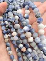 Содалит матовый