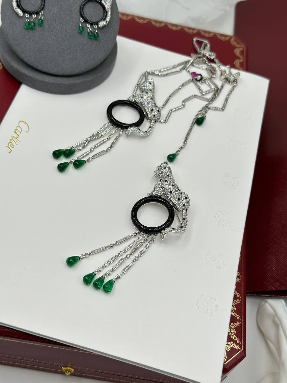 Брошь Cartier
