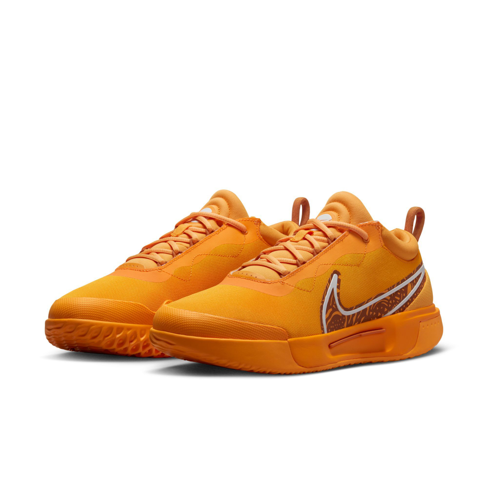 Мужские кроссовки теннисные Nike Zoom Court Pro HC - sundial/white/monarch