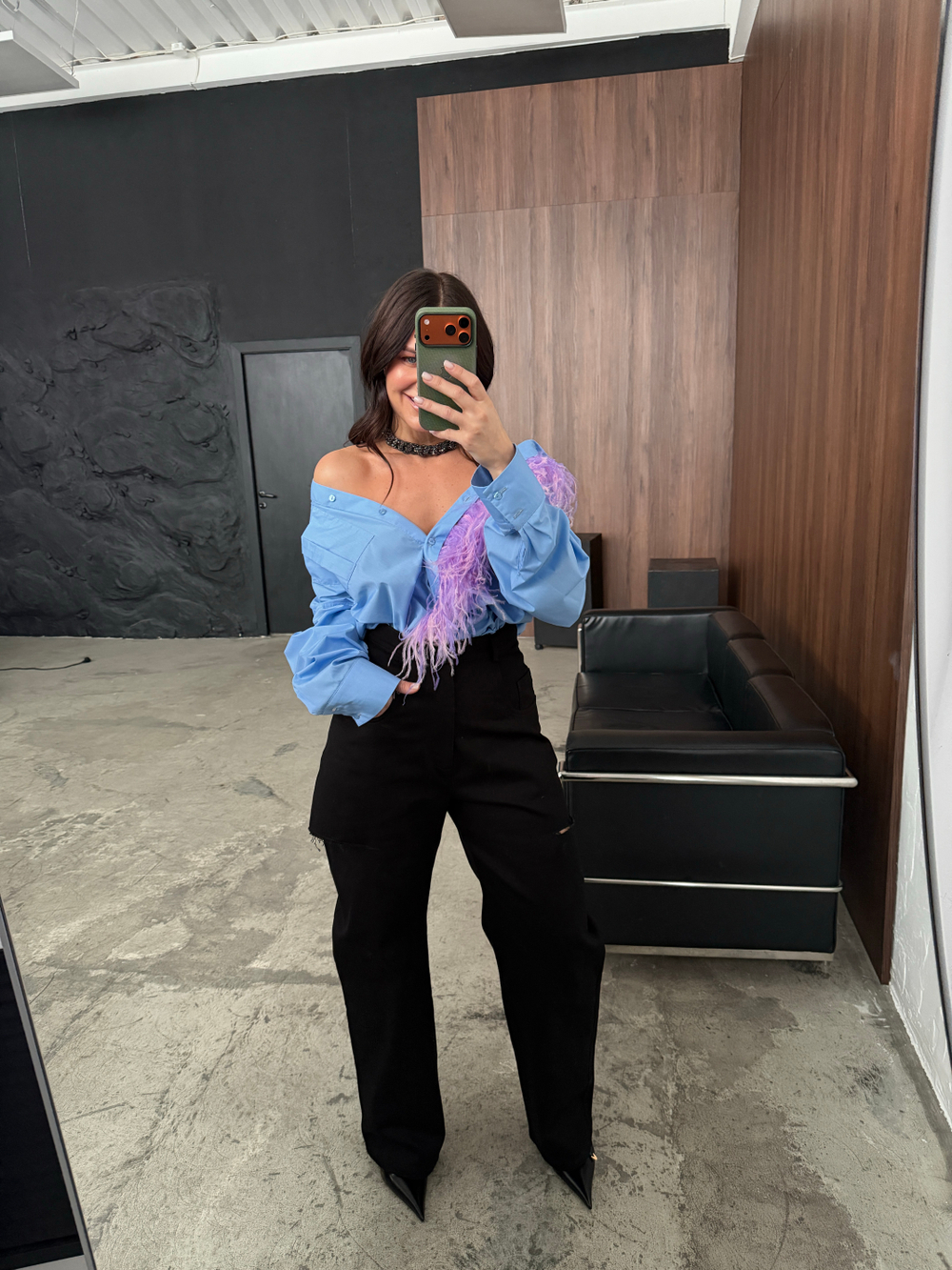 Джинсы с разрезами чёрные