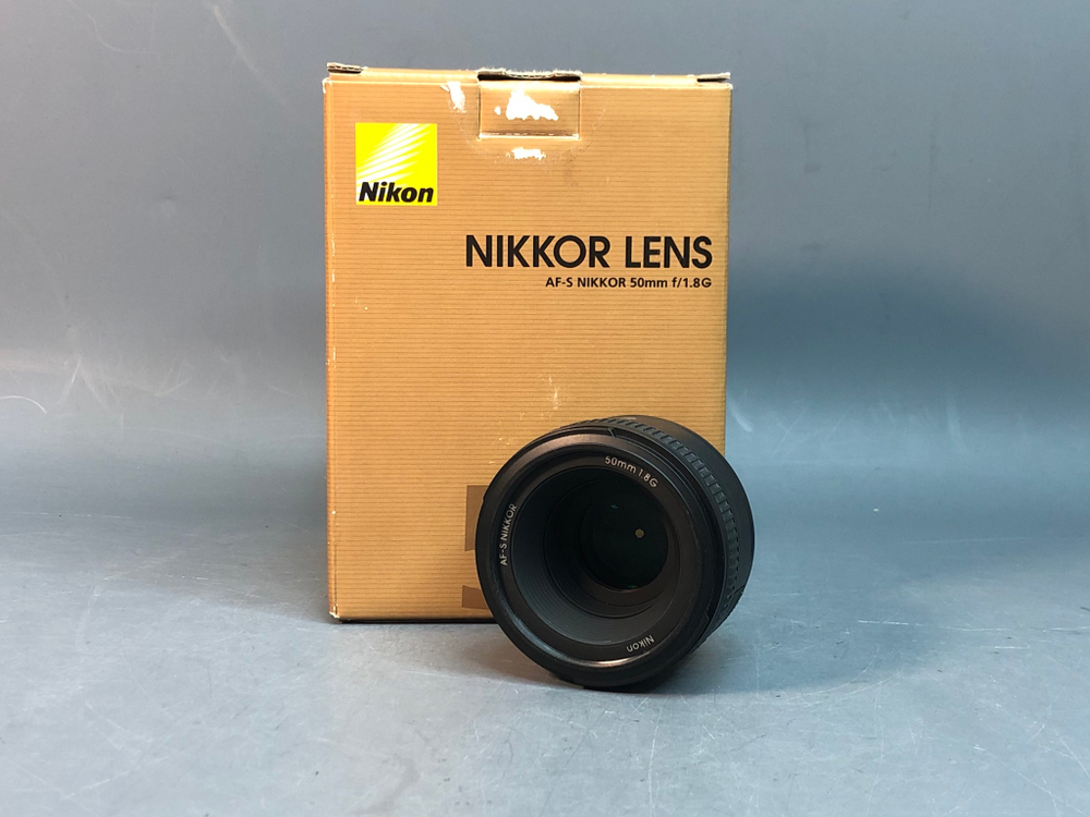 NIkon 50mm 1.8G