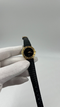 Часы Gucci