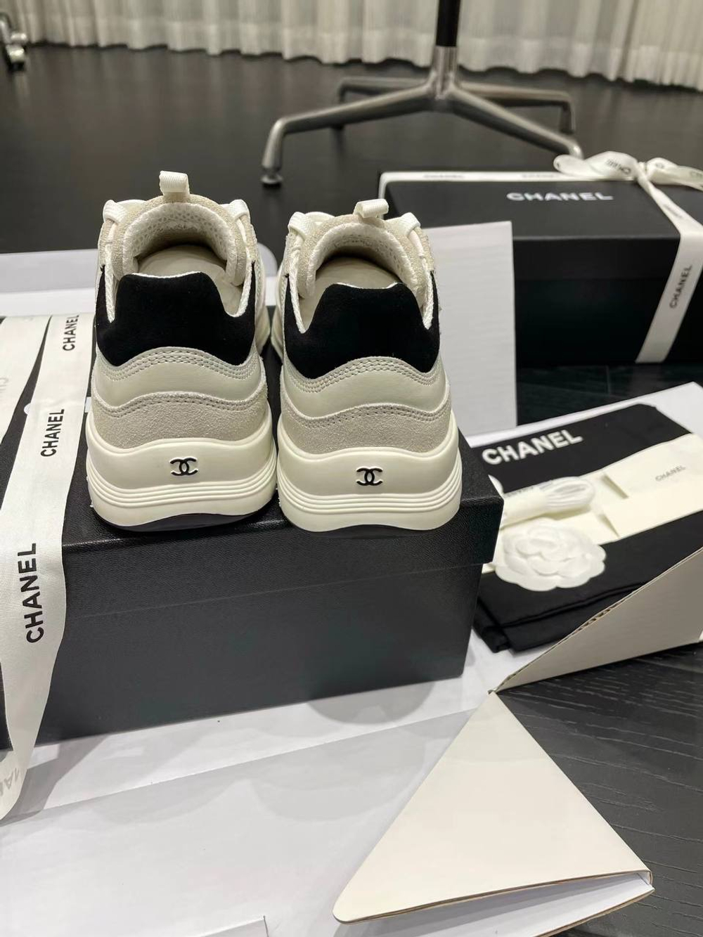 Кроссовки Chanel