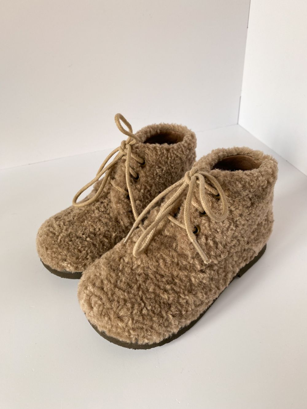 Меховые ботинки Age of Innocence, 26