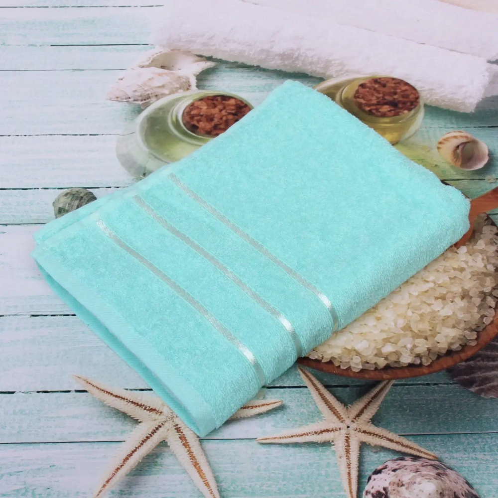 Полотенце махровое 70*140см «LUNA» цвет мятный 05010 плотность 360гр/м2 с петелькой-подвесом