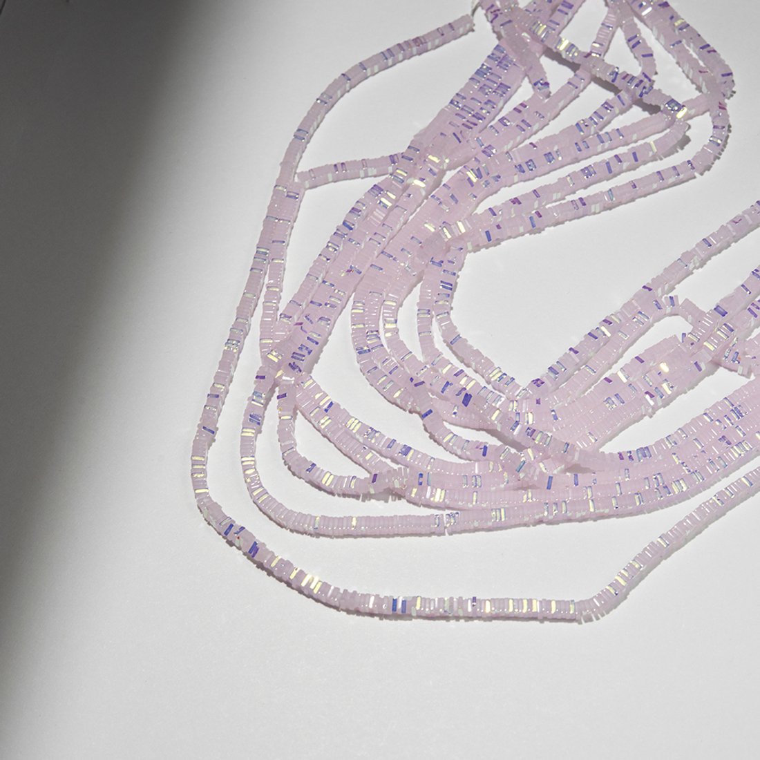 Хрустальные бусины с покрытием AB, оттенок "Нежно-розовый", 3*1мм, квадраты