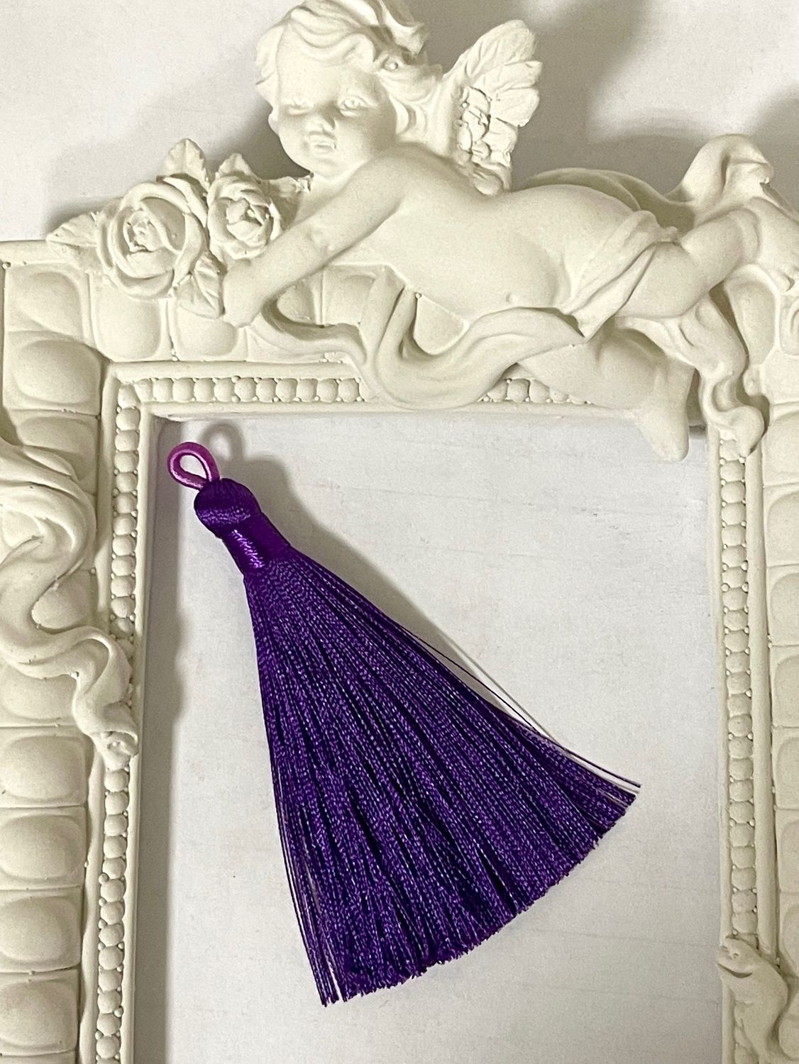 декоративная кисточка, цвет фиолетовый, с петелькой 9см