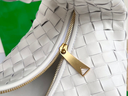 Bottega Veneta Teen Jodie 36 cm