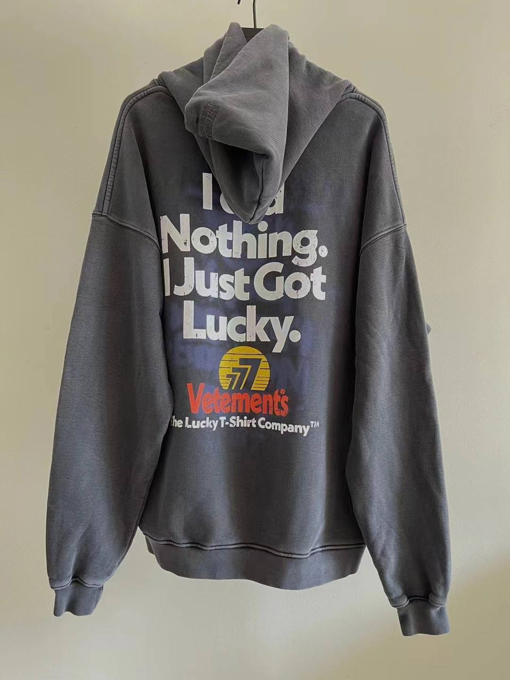 Худи Vetements