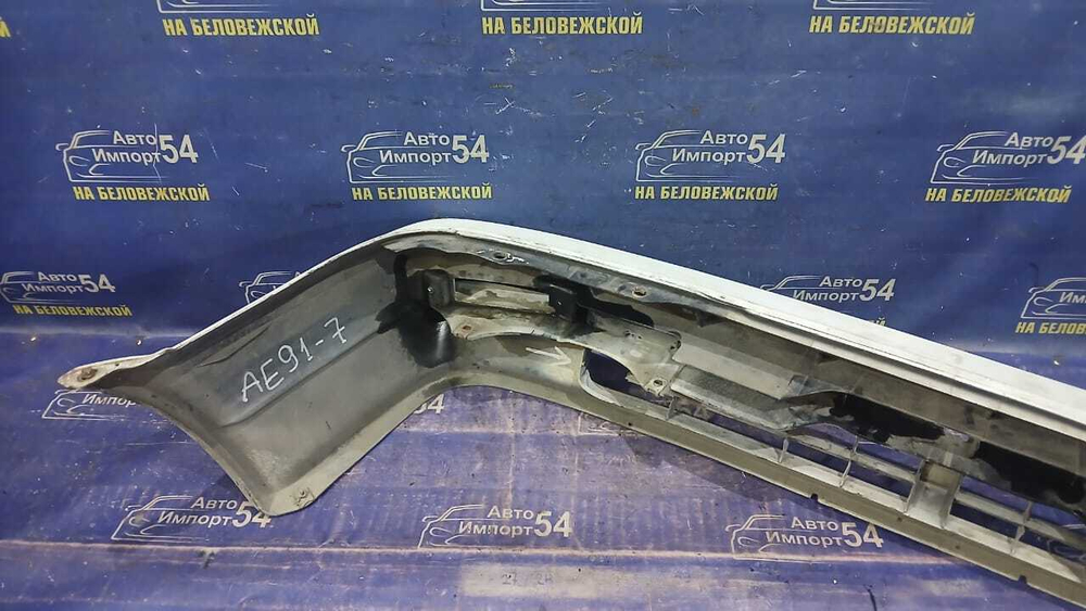 Бампер передний TOYOTA LEVIN 1990