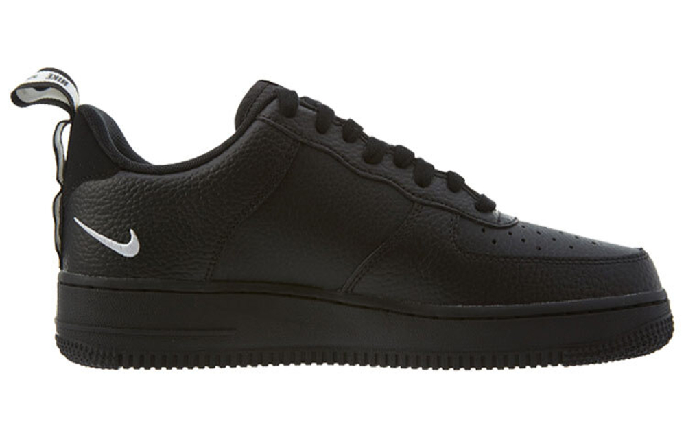 Кроссовки Nike Air Force 1 07 Lv8 Utility Black 2018