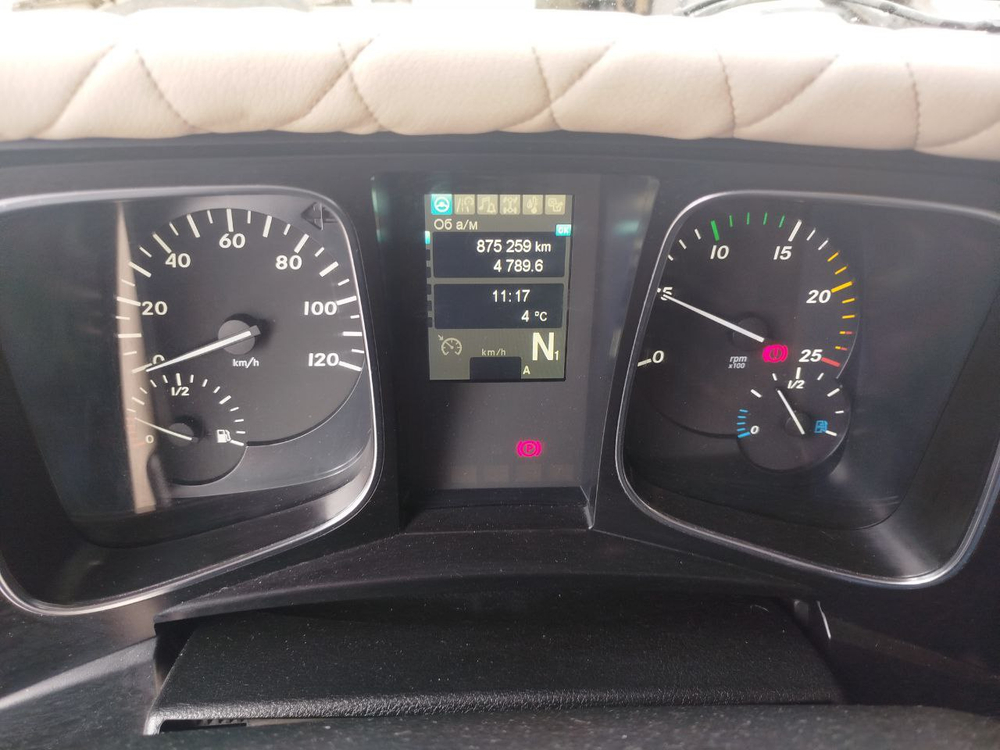 Mercedes-Benz ACTROS 4x2 Седельный тягач 1842 LS (Дизельный, 12,9 л, 422 л.с., АТ)
