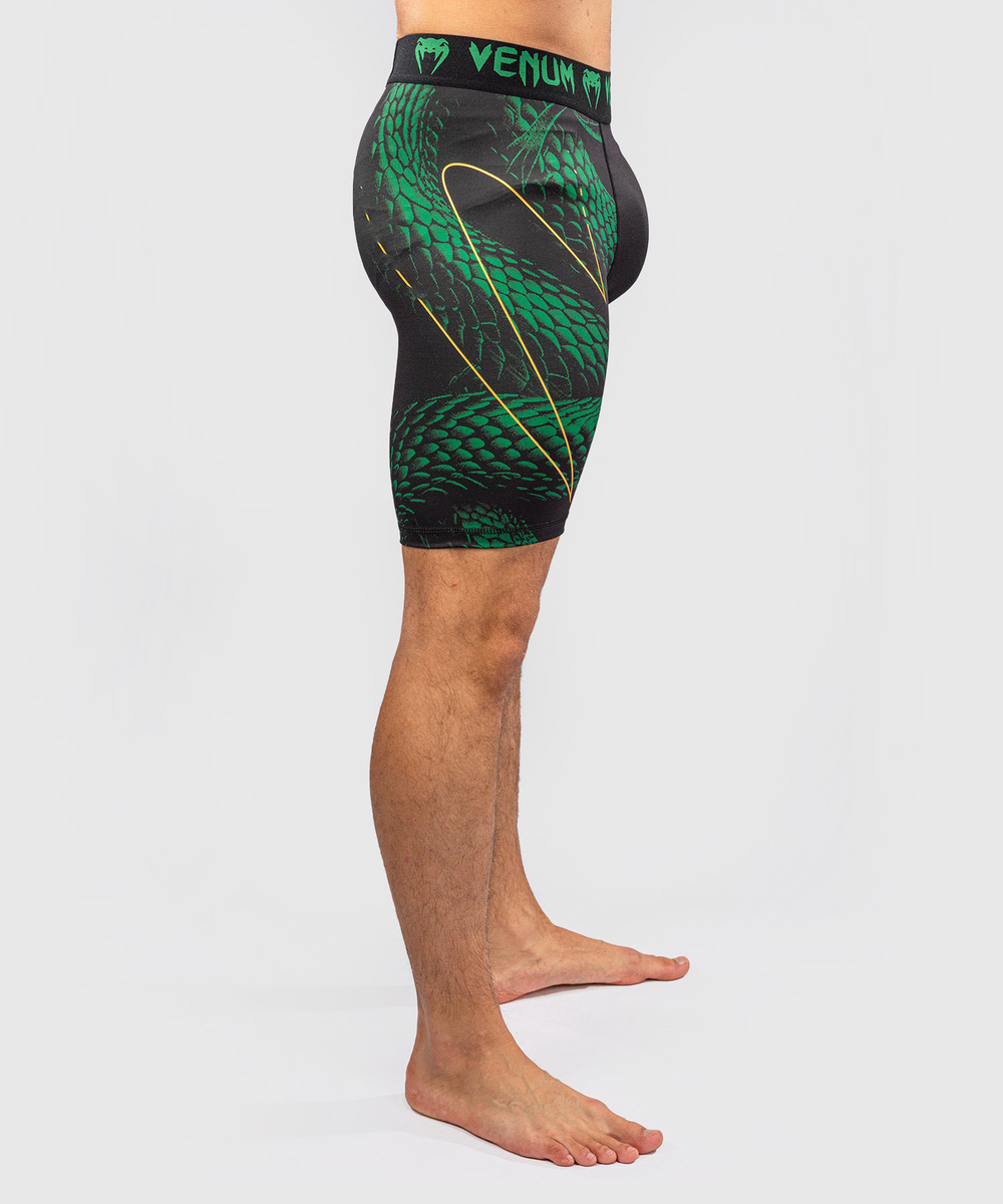 Шорты компрессионные Venum Matupa Black/Green/Gold