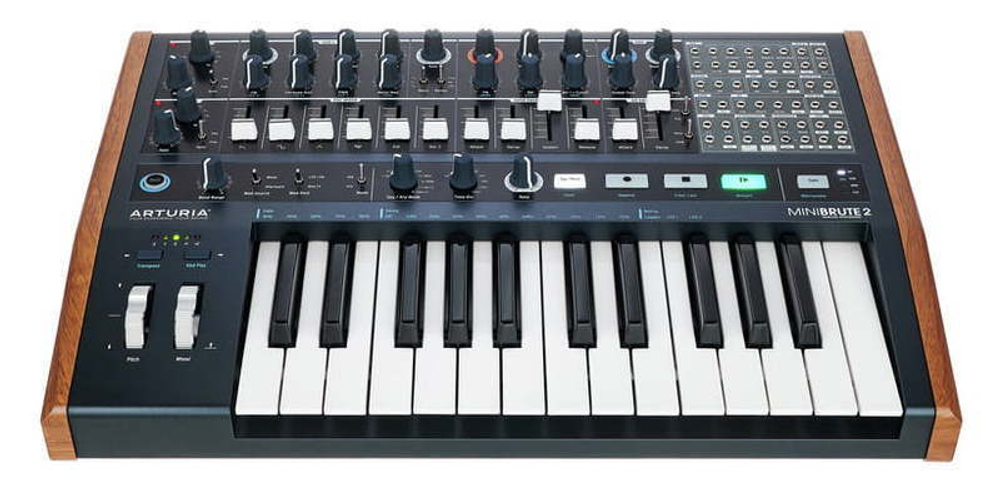 Arturia MiniBrute 2