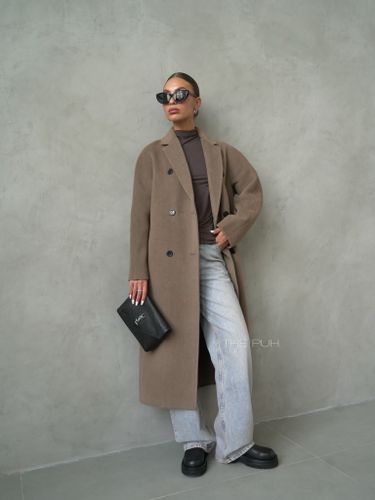 Коричневое двубортное пальто из шерсти