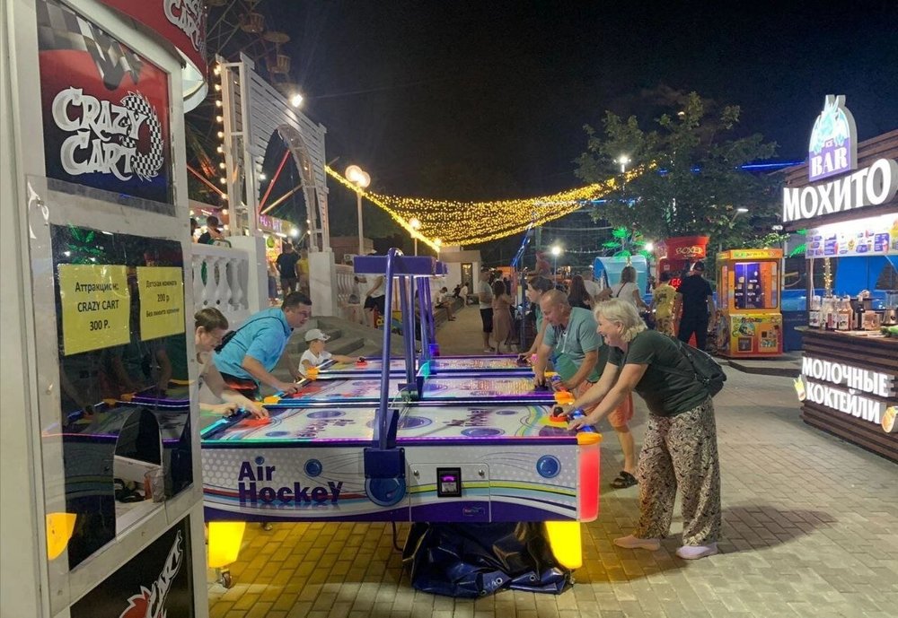 Аэрохоккей, аэрохоккей для бизнеса, аэрохоккей коммерческий, бизнес на аэрохоккеи, аэрохоккей большой, аэрохоккей уличный, аэрохоккей всепогодный, аэрохоккей всепогодный купить