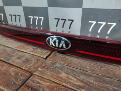 Фонарь задний центральный Kia Carnival 4 (KA4) 20-нв Б/У Оригинал 92409R0120