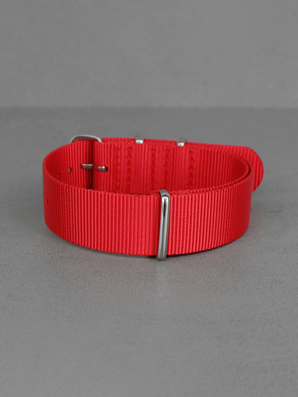 Nato Strap - нейлоновый ремешок для часов
