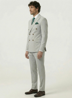 Мужской костюм двубортный (светло-серый) А67
